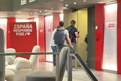 UCO registra sede central del PSOE.jpg
