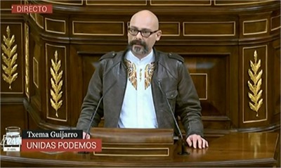 La política no es una pose es actitud y aptitud.jpg