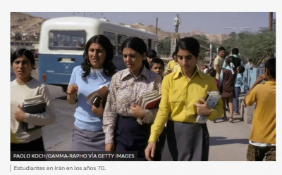 Estudiantes de Irán 1970.jpg