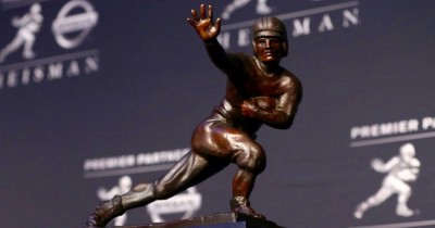 Baldwin Trofeo Heisman.jpg