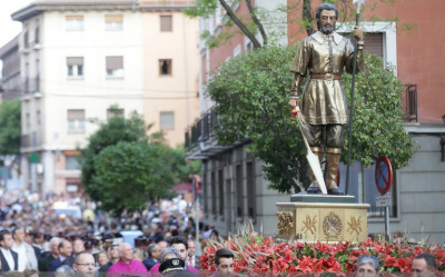 San Isidro Procesión por las calles de Madrid.jpg