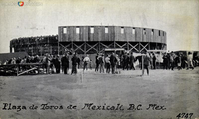 Baja California Plaza de toros de Mexicali.jpg