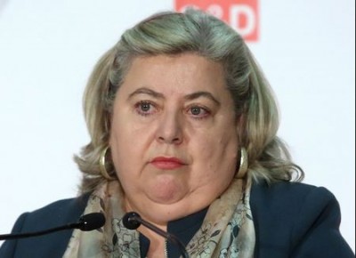 Clara Aguilera eurodiputada psoe pac ganaderías bravo.JPG