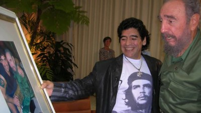 Maradona fidel castro.jpg