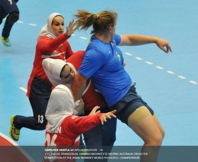 hanna mouncey mujer trans balonmano iran vs australia.jpg