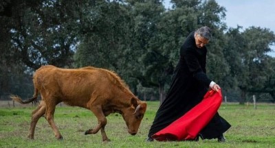 El sacerdote de la plaza de toros Luis Fernando Valiente Clemente.jpg