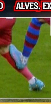 Alves Barcelona atletico de Madrid.jpg