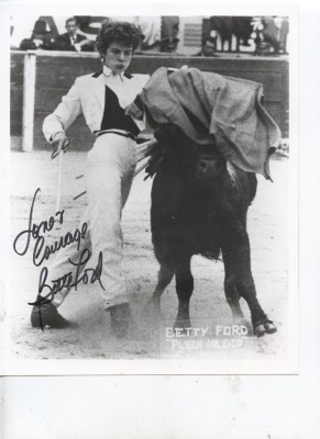 Bette Ford Primera torera de Estados Unidos que toreo en La México 24 jun .jpg