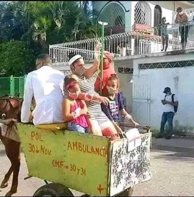 Ambulancia Cuba.jpg