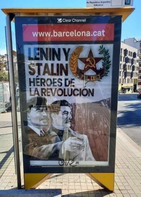 Barcelona Bus lenin stalin.jpg