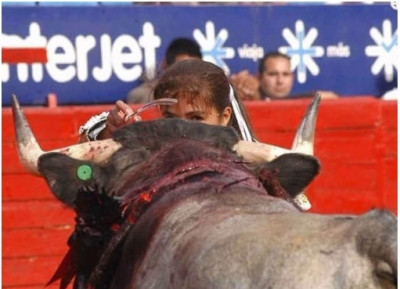 Hilda Tenorio entra a matar.jpg