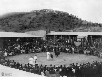 corrida de toros en Gaimán (Chubut), abril de 1934.jpg