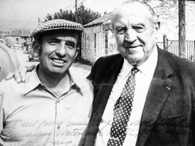 Victorino Martín y Santiago Bernabéu.jpg