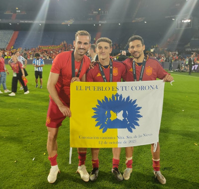 Fabián Ruiz Gavi y Jesús Navas Los Palacios y Villafranca.jpeg