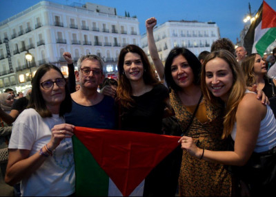 Mujeres de podemos.jpeg