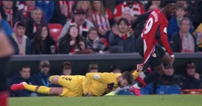 Piqué y Williams Athletic Bilbao.jpg