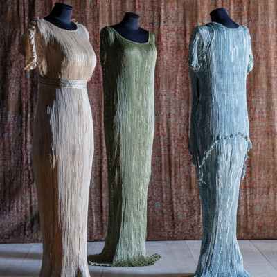 Vestidos Delphos creados por Mariano Fortuny.jpeg