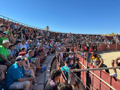 Leganés Suelta de vaquillas Más de 1000 asistentes.jpg