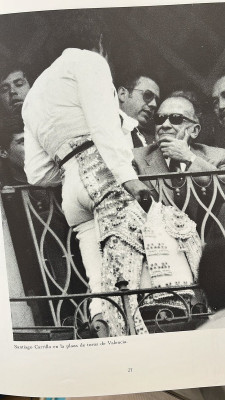 Santiago Carrillo y Dámaso González pza toros Valencia.jpg