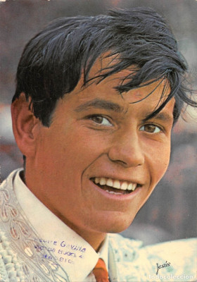 Palomo Linares muy joven.jpg