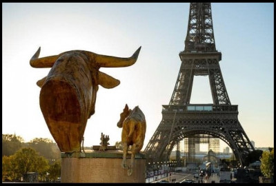 Toro y gamo Paul Jouve Exposición Universal de 1937 en París.jpg