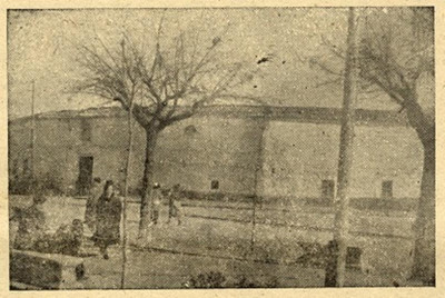 Plaza de toros e Tomelloso de La Voz de Tomelloso plaza desde 1859.jpg