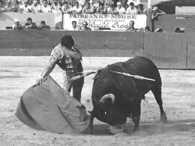 Fueron 26 tardes de Manolo Martínez en Mérida Diario Al Toro México.jpg