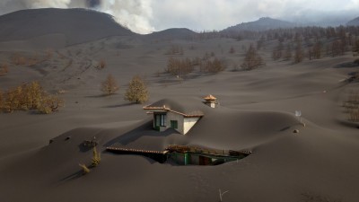 Casas cenizas volcan palma.jpg