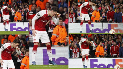 Mesut Özil pan.jpg