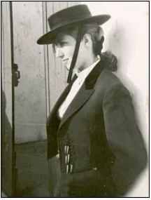 Virginia Montesol Ginnie James Rejoneadora inglesa 1.jpg